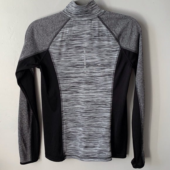 Avia | Half Zip Long Sleeve - Picture 6 of 6